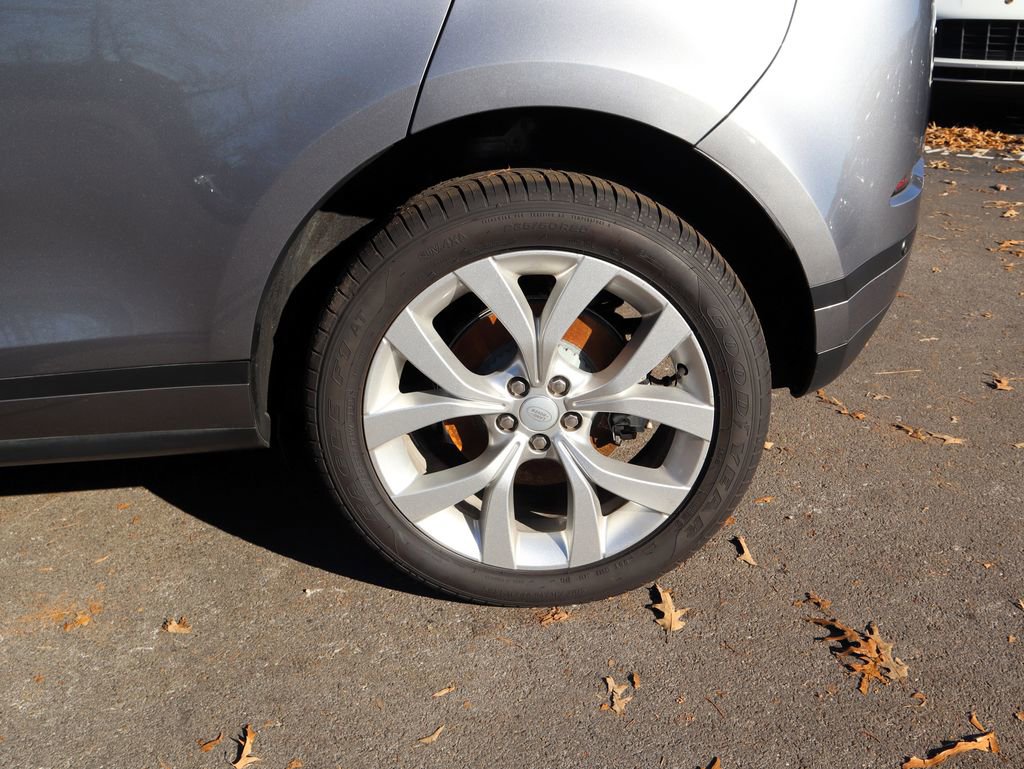 Used 2023 Land Rover Range Rover Evoque S image 9