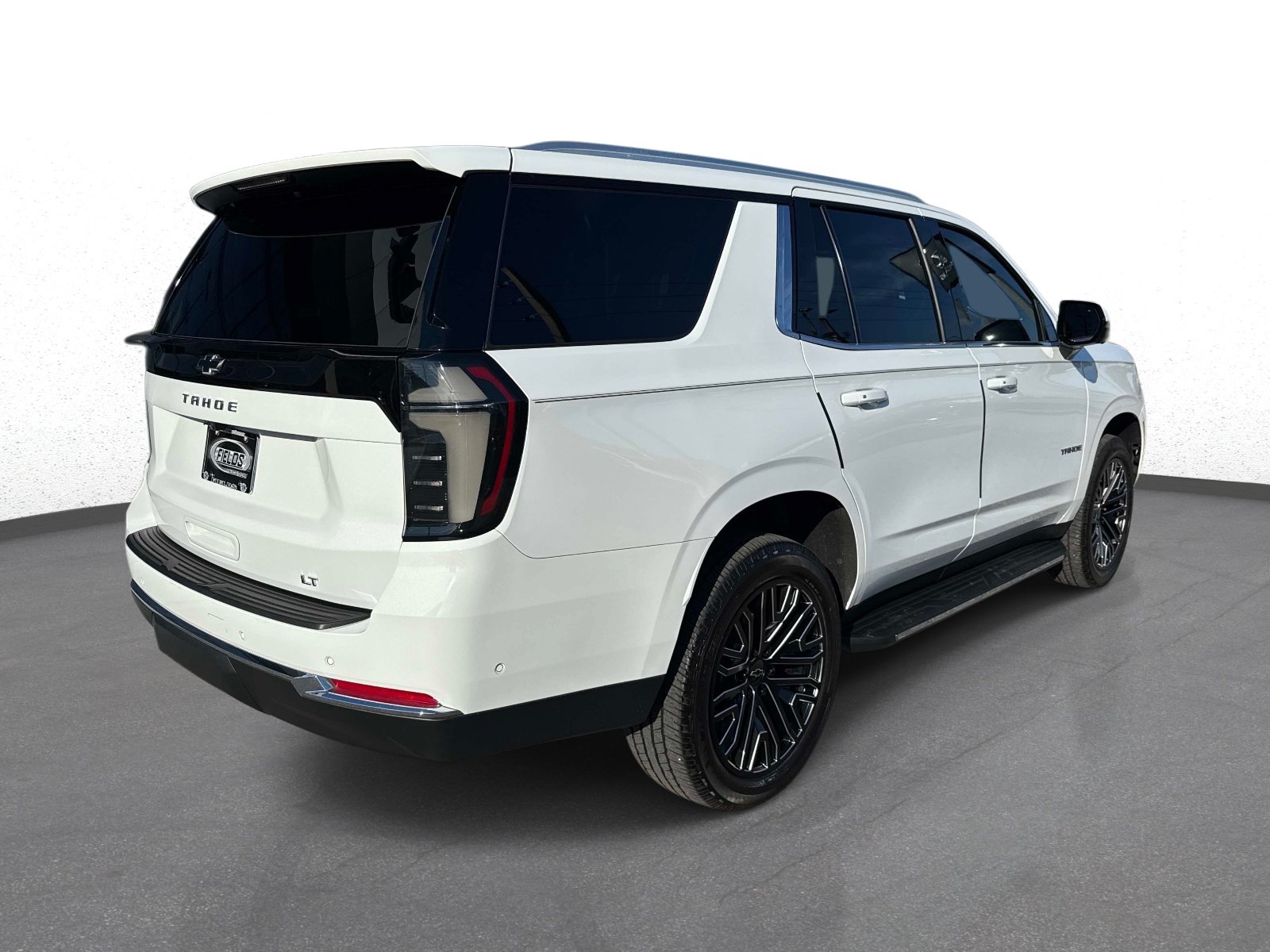 Used 2026 Chevrolet Tahoe LT w/ Comfort Package AWD/4WD image 3