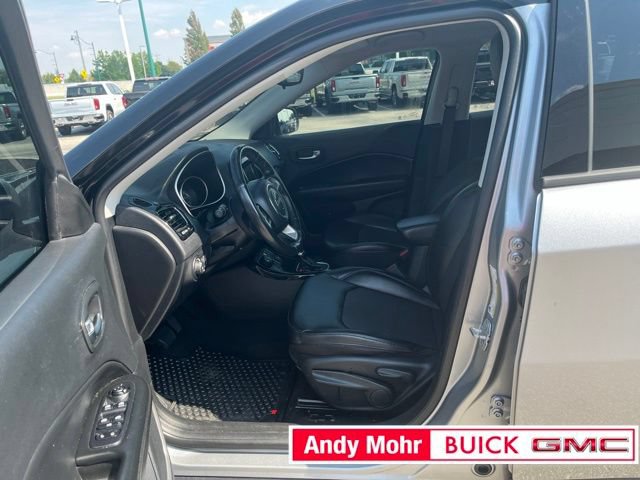 Used 2020 Jeep Compass Latitude AWD/4WD image 19