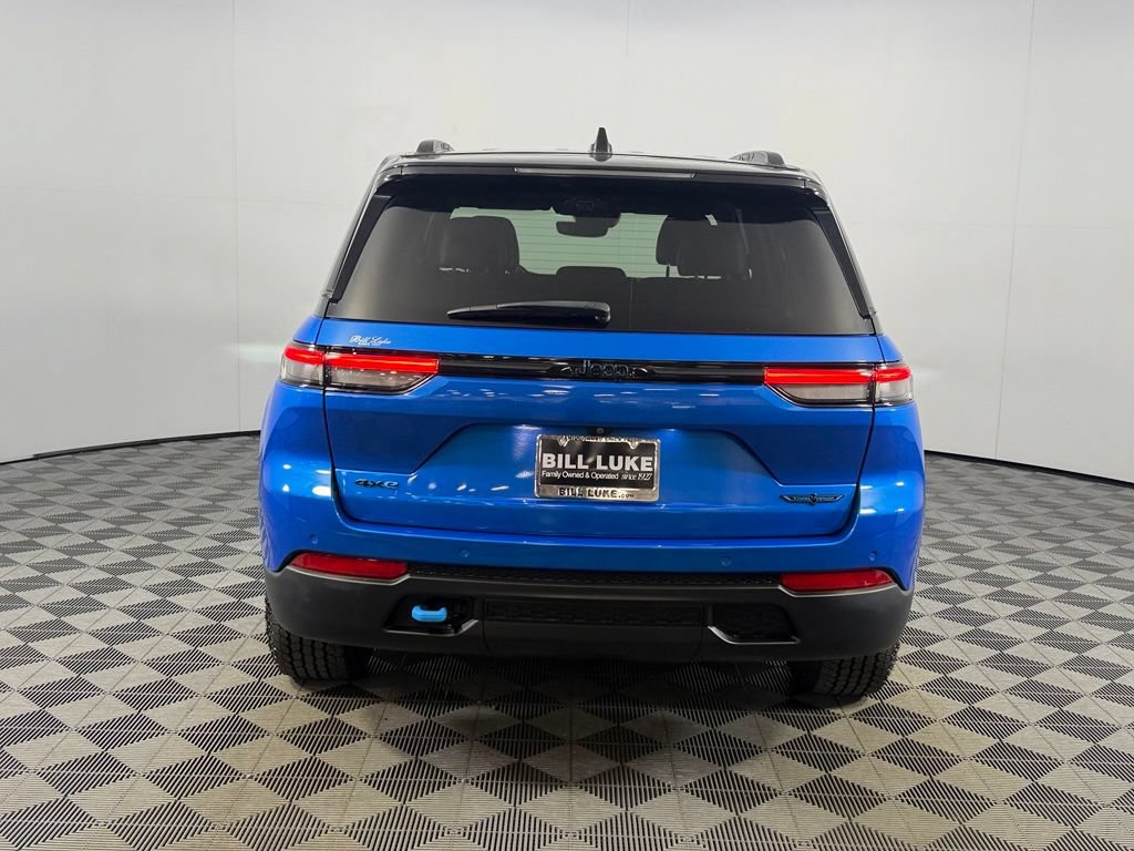 Used 2023 Jeep Grand Cherokee Trailhawk AWD/4WD image 12