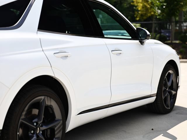 Certified 2026 Genesis GV70 3.5T Sport Prestige AWD/4WD image 8