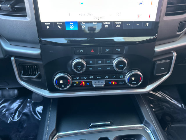 Used 2023 Ford Expedition Max XLT image 22