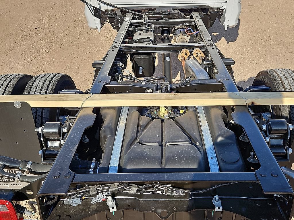 New 2026 Ford F550 4x4 Crew Cab Super Duty image 15