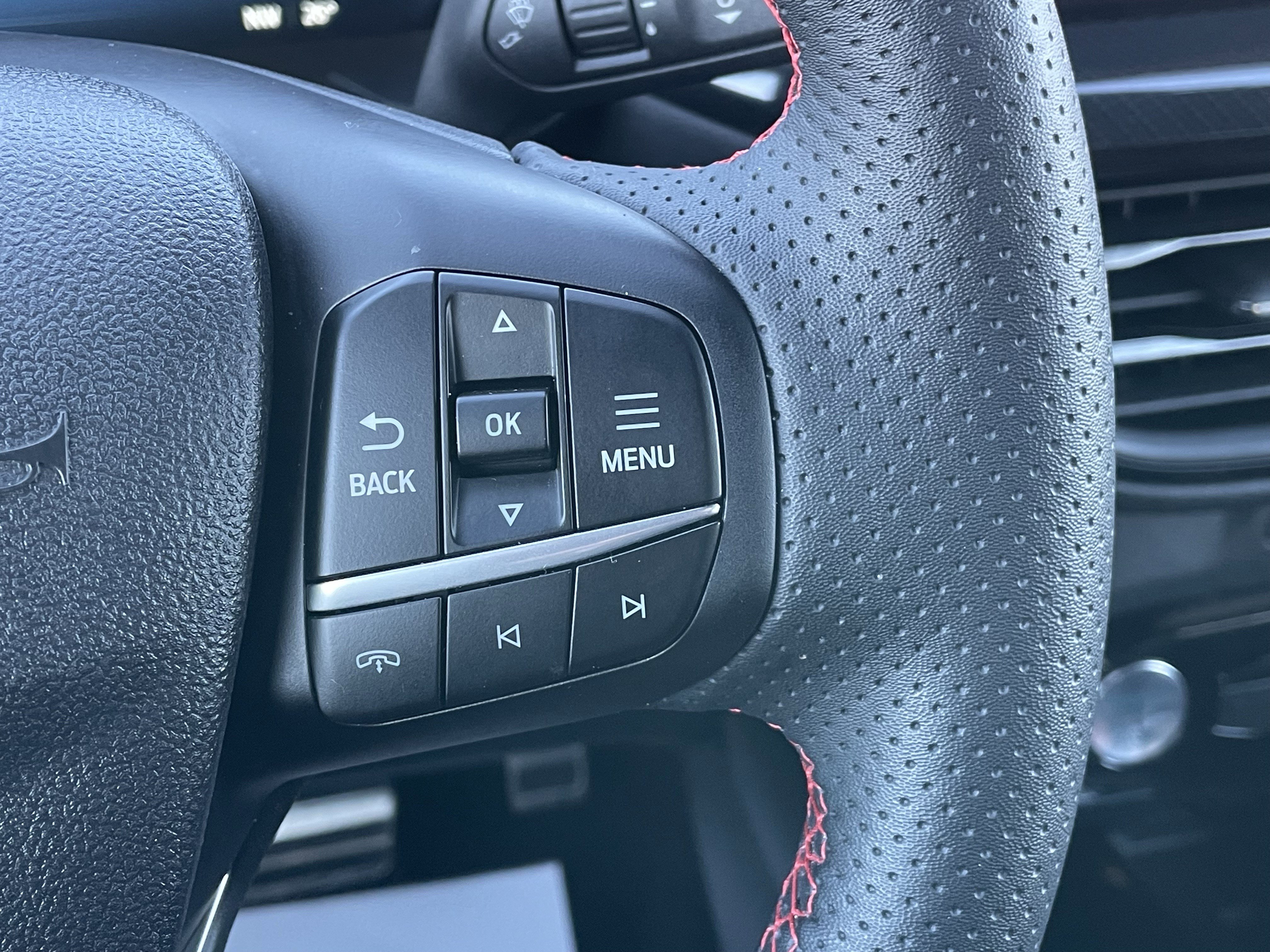 Used 2023 Ford Escape ST-Line Select w/ Tech Pack #2 image 22