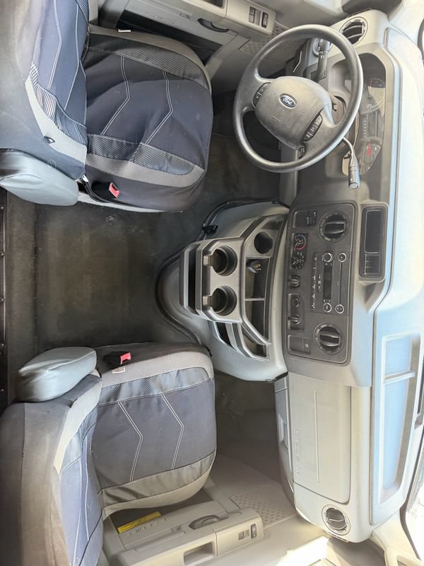 Used 2015 Ford E-350 and Econoline 350 Super Duty RWD image 13