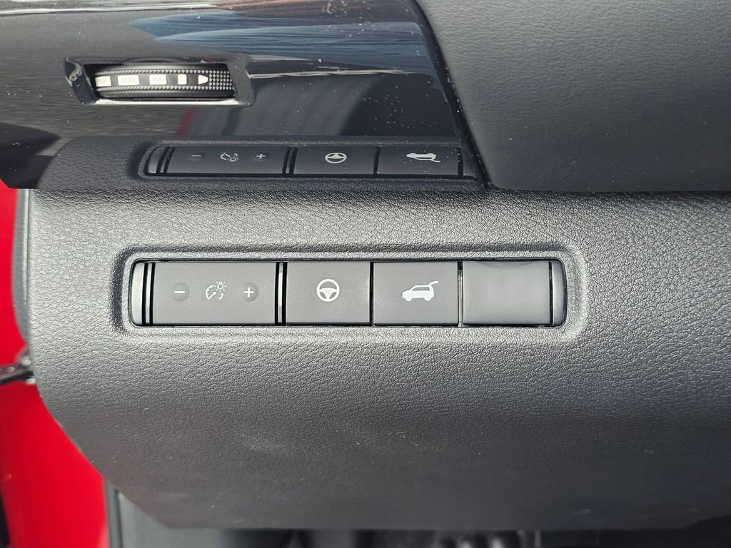 New 2026 Nissan Pathfinder SV image 33