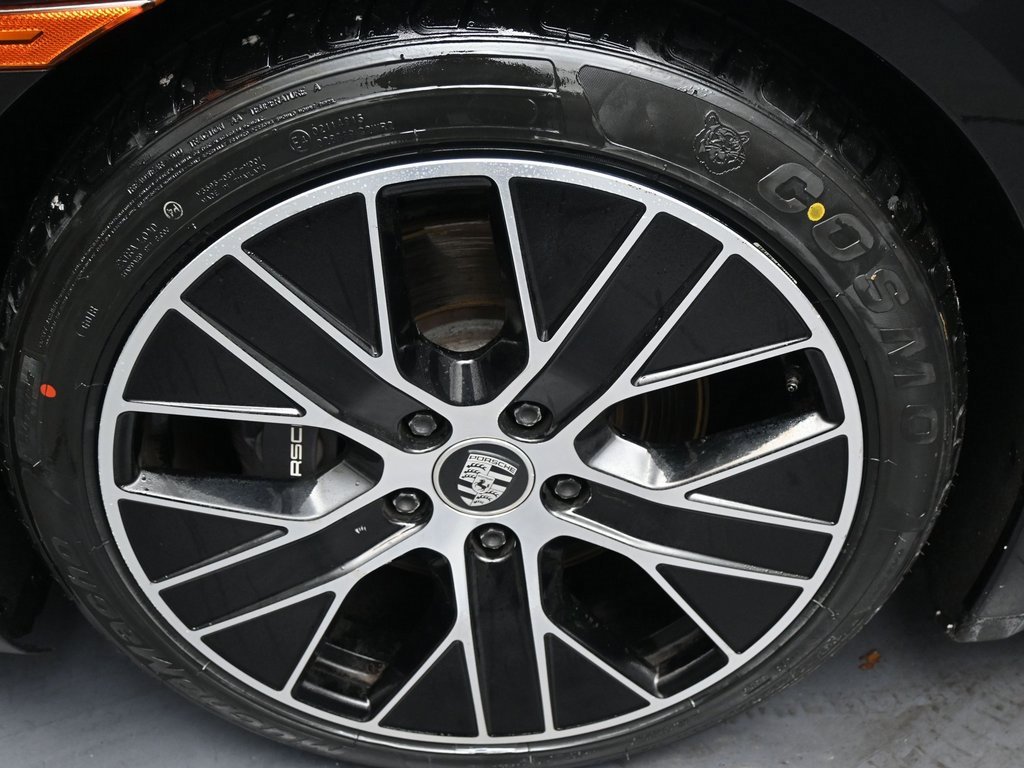 Used 2023 Porsche Taycan image 39