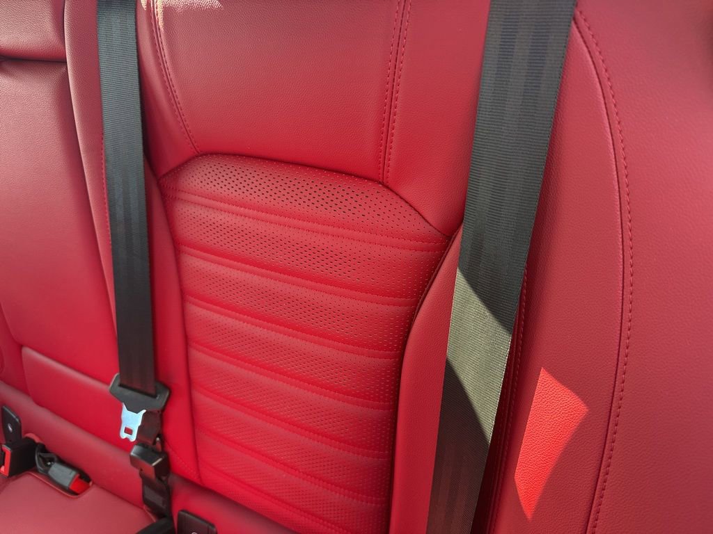 Used 2023 Alfa Romeo Giulia Veloce image 51