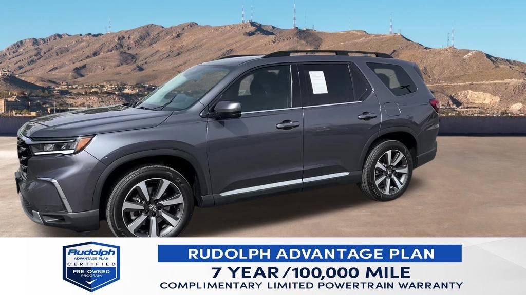 Certified 2025 Honda Pilot Touring image 3