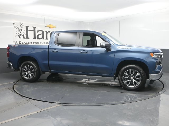 Used 2024 Chevrolet Silverado 1500 LT AWD/4WD image 1