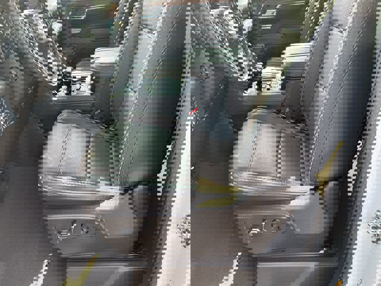 Used 2023 GMC Sierra 1500 Denali w/ Technology Package image 26