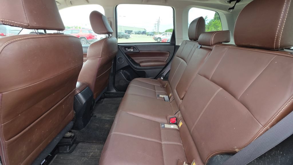 Used 2018 Subaru Forester 2.5i Touring AWD/4WD image 13