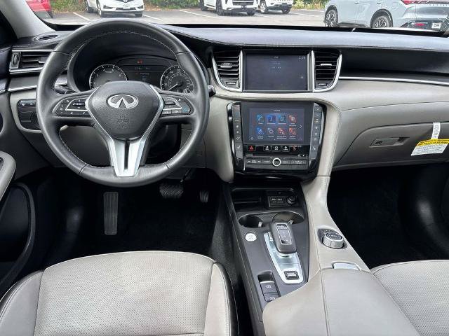 Certified 2025 INFINITI QX50 Luxe AWD/4WD image 13