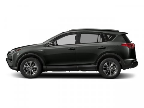 Used 2018 Toyota RAV4 XLE image 3