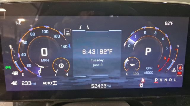 Used 2025 Chevrolet Tahoe LT AWD/4WD image 32