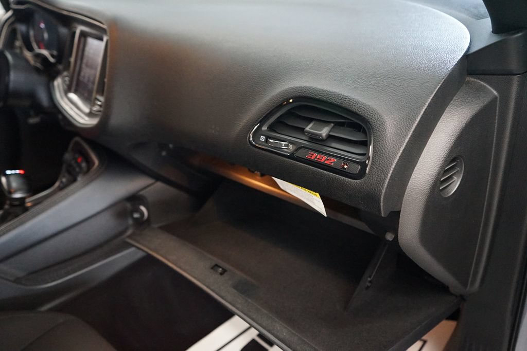 Used 2022 Dodge Challenger R/T Scat Pack RWD image 51