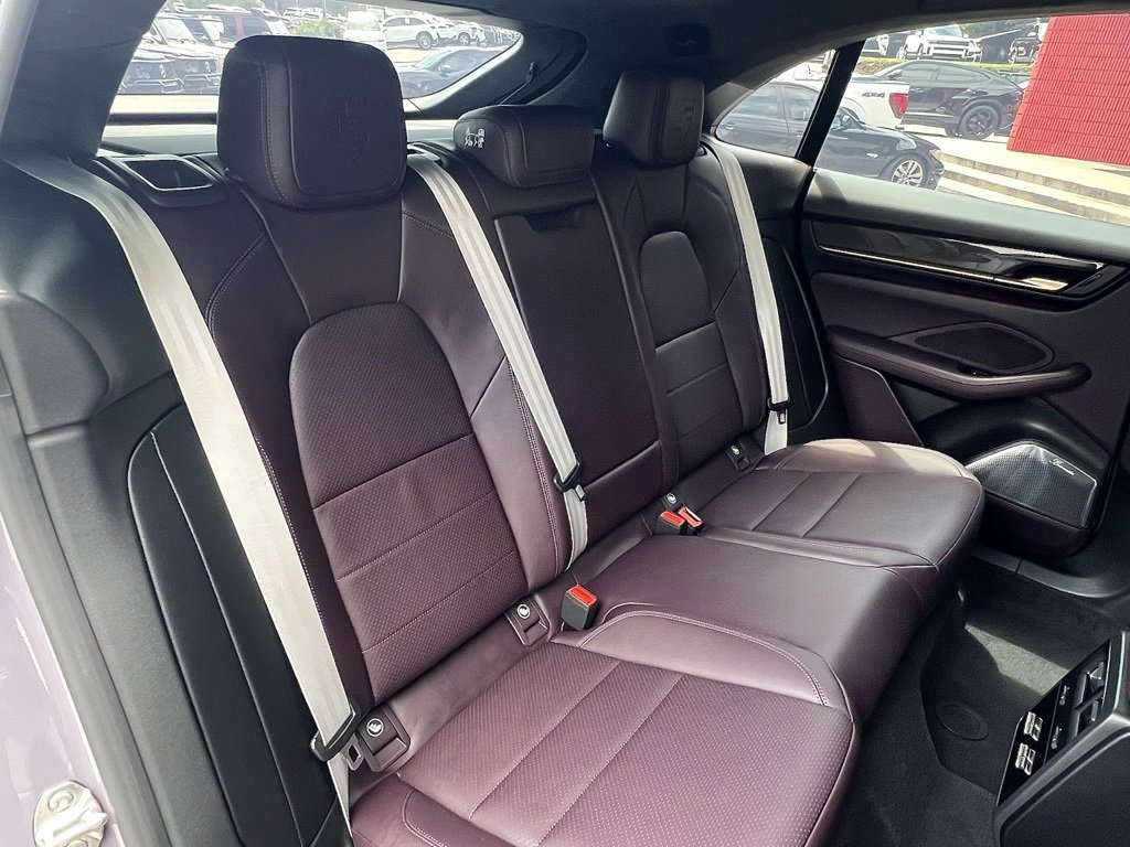 Used 2024 Porsche Macan Turbo Electric image 33