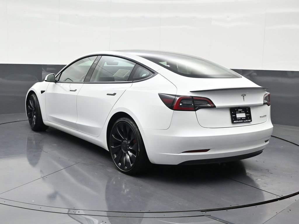 Used 2023 Tesla Model 3 Performance image 3