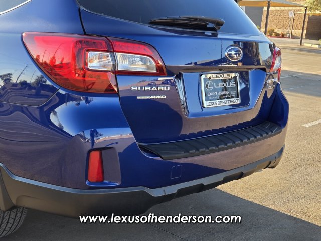 Used 2016 Subaru Outback 3.6R Limited AWD/4WD image 5
