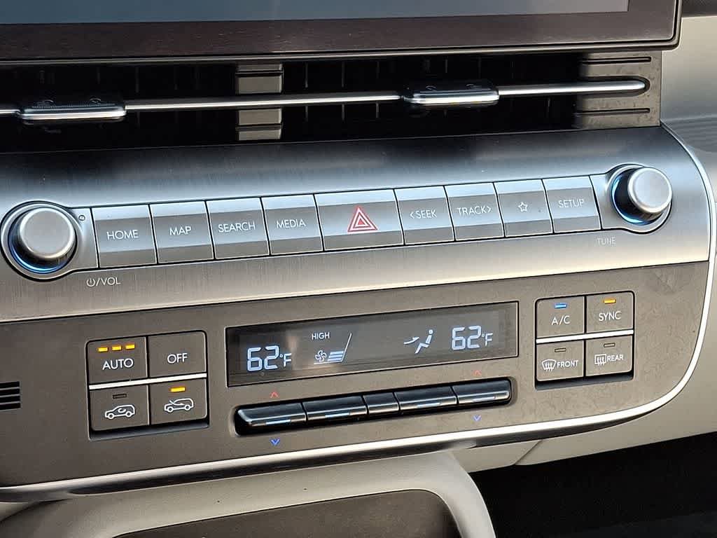 Used 2024 Hyundai Kona SEL AWD/4WD image 14