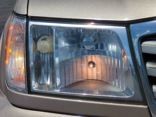 Used 2004 Toyota Land Cruiser AWD/4WD image 11