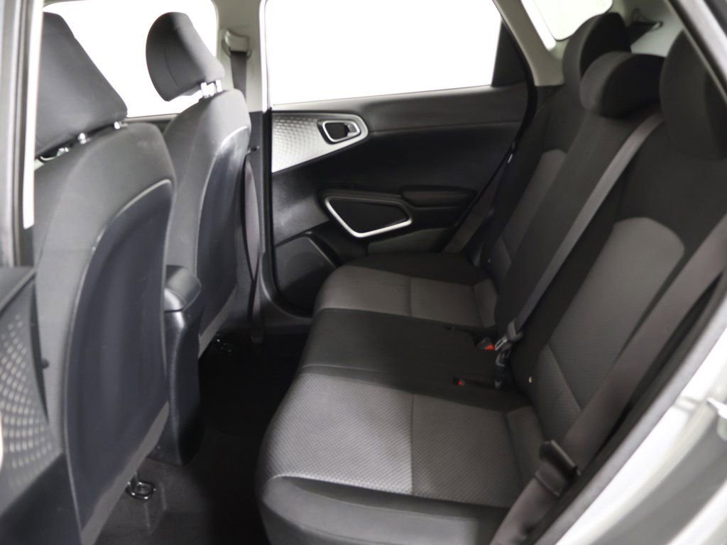 Used 2022 Kia Soul LX w/ Technology Package image 30