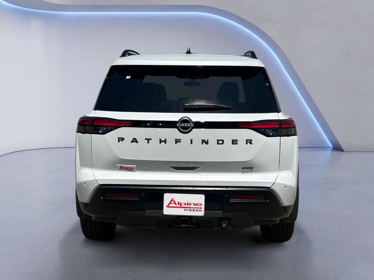 New 2026 Nissan Pathfinder SV w/ SV Premium Package AWD/4WD image 4