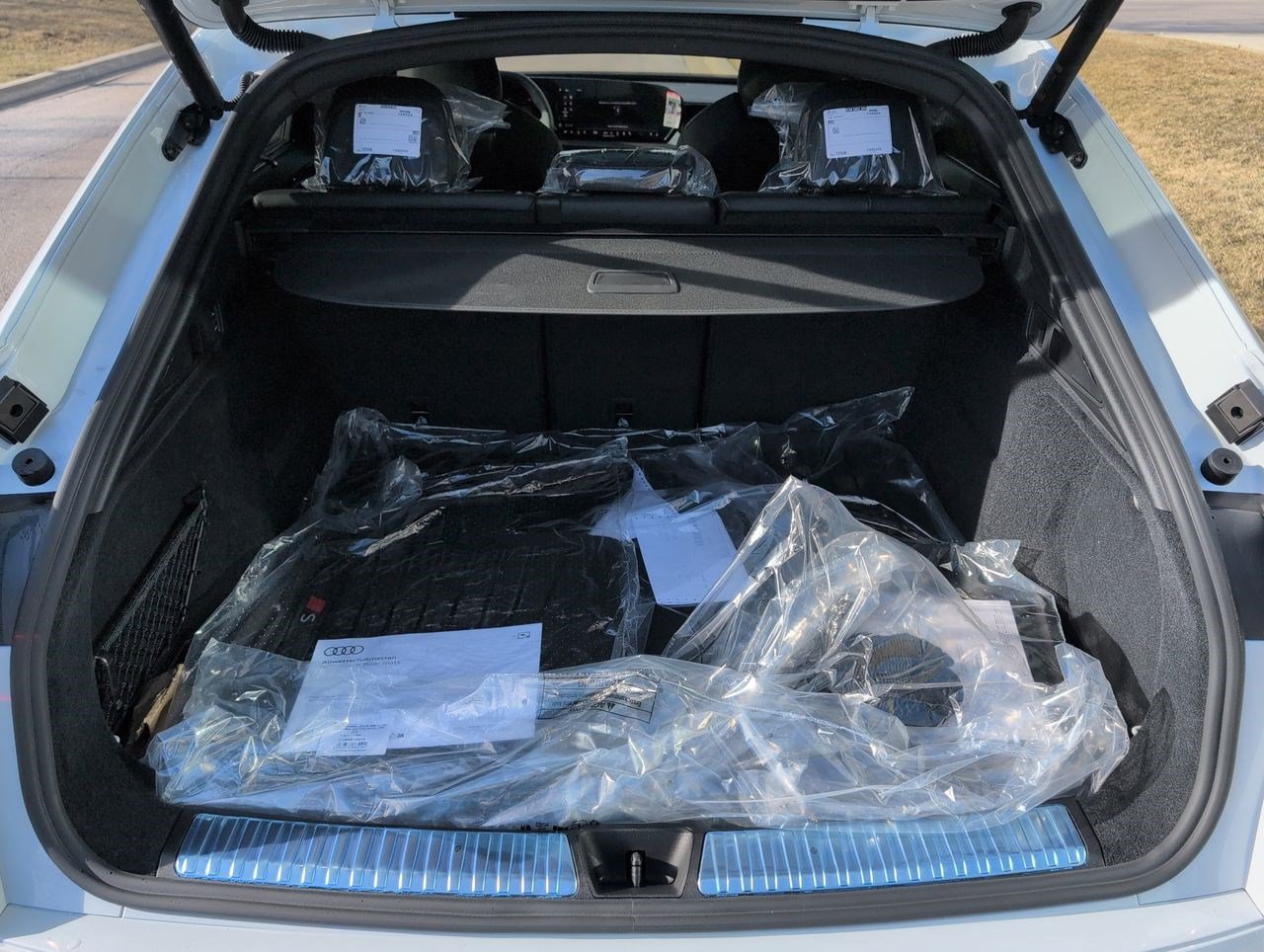 New 2025 Audi SQ5 Premium Plus image 35