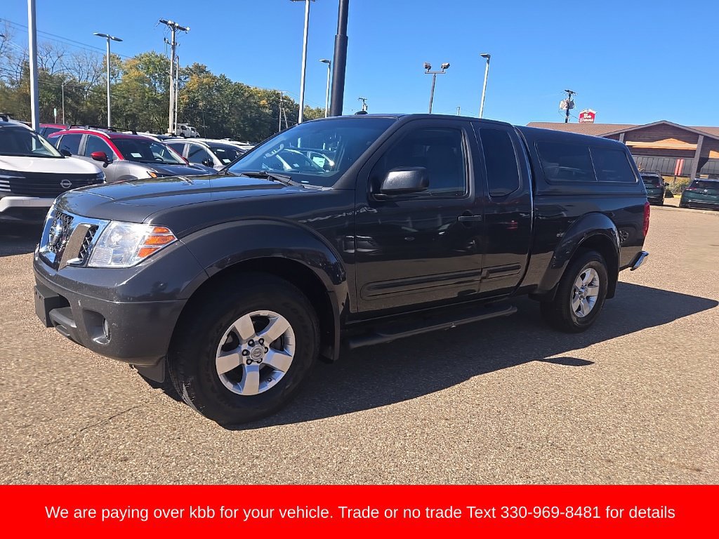 Used 2013 Nissan Frontier SV w/ SV Value Truck Pkg AWD/4WD image 3