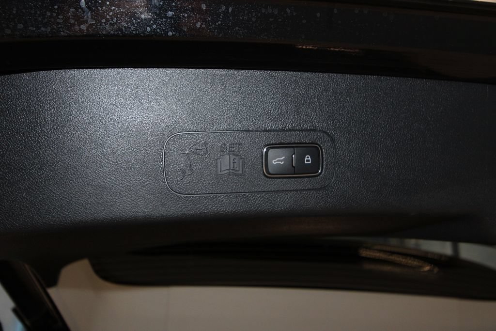 Used 2026 Lincoln Aviator Reserve AWD/4WD image 44
