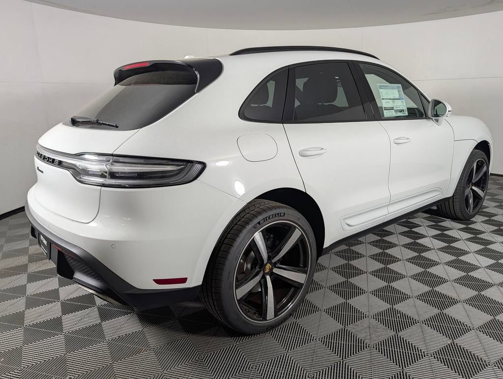 New 2026 Porsche Macan AWD/4WD image 7