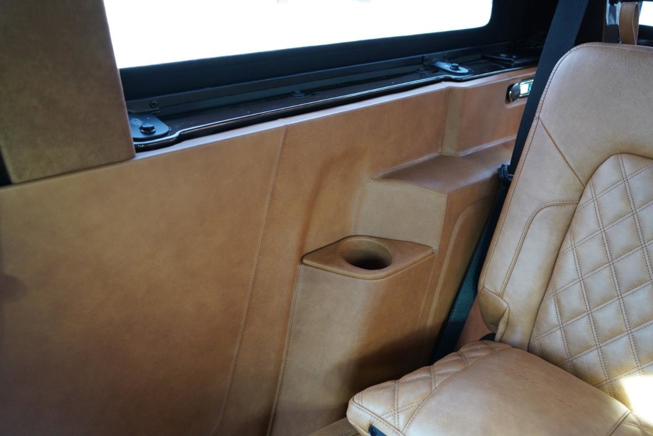 Used 2025 Ford Bronco Badlands image 85