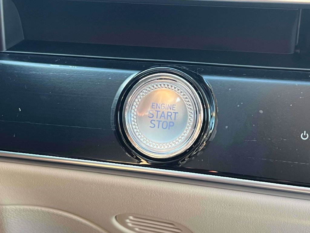 New 2027 Genesis GV70 2.5T AWD/4WD image 24