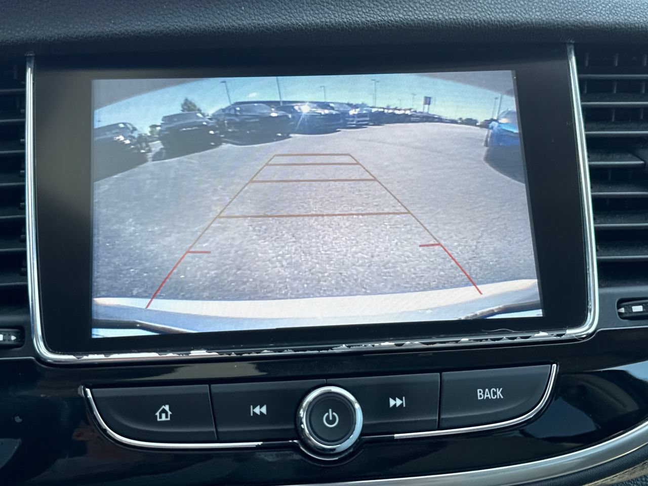 Used 2020 Buick Encore Preferred w/ Safety Package FWD image 20