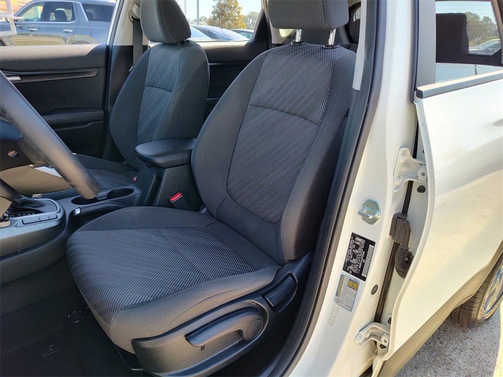 Used 2023 Kia Seltos LX image 22