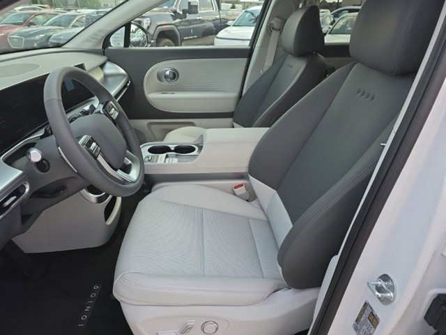 New 2026 Hyundai Ioniq 9 Limited image 16