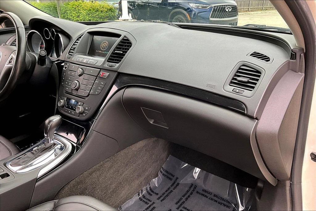 Used 2013 Buick Regal Premium FWD image 25