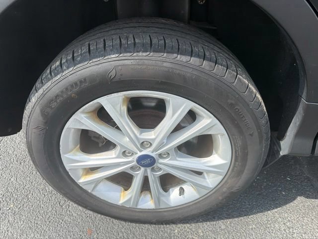 Used 2018 Ford Escape SEL AWD/4WD image 28