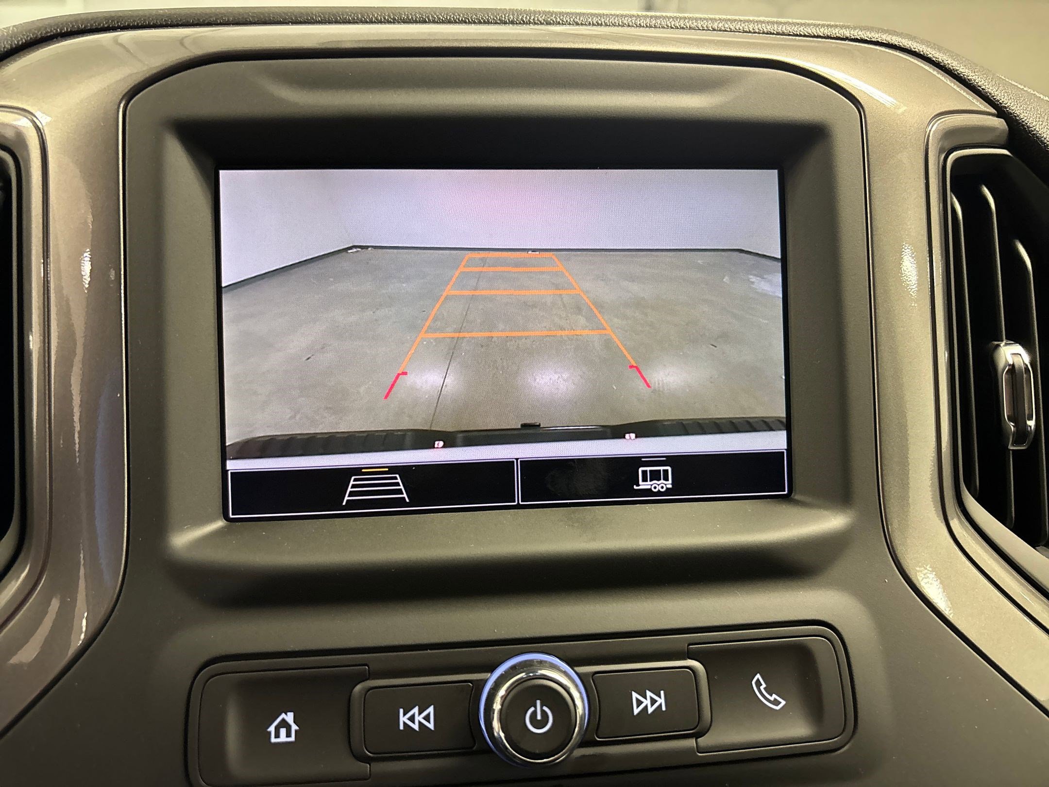 New 2025 Chevrolet Silverado 3500 W/T image 33