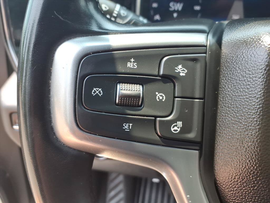 Used 2025 Chevrolet Silverado 1500 LT RWD image 23