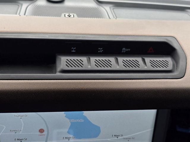 Used 2022 Ford Bronco Outer Banks AWD/4WD image 19
