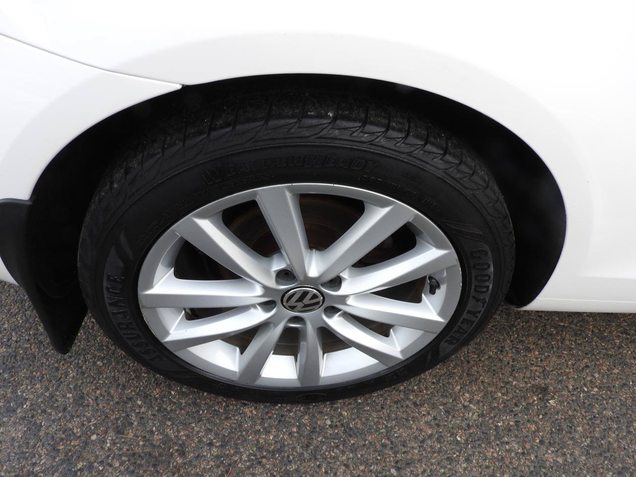 Used 2012 Volkswagen Eos Komfort FWD image 20