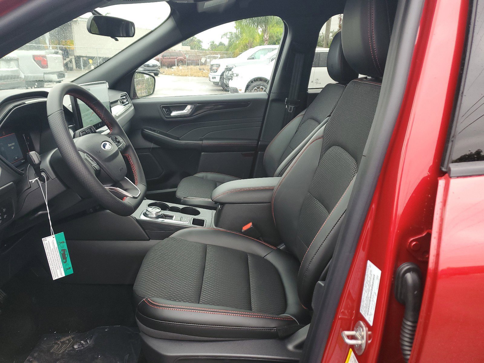 New 2025 Ford Escape ST-Line w/ Equipment Group 301A image 10
