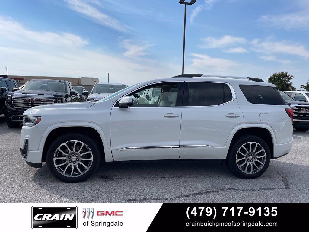 Used 2023 GMC Acadia Denali w/ Denali Ultimate Package FWD image 4