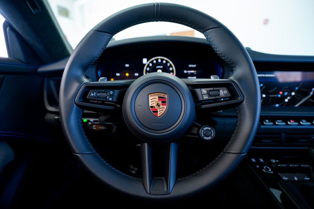 Used 2025 Porsche 911 GT3 image 34