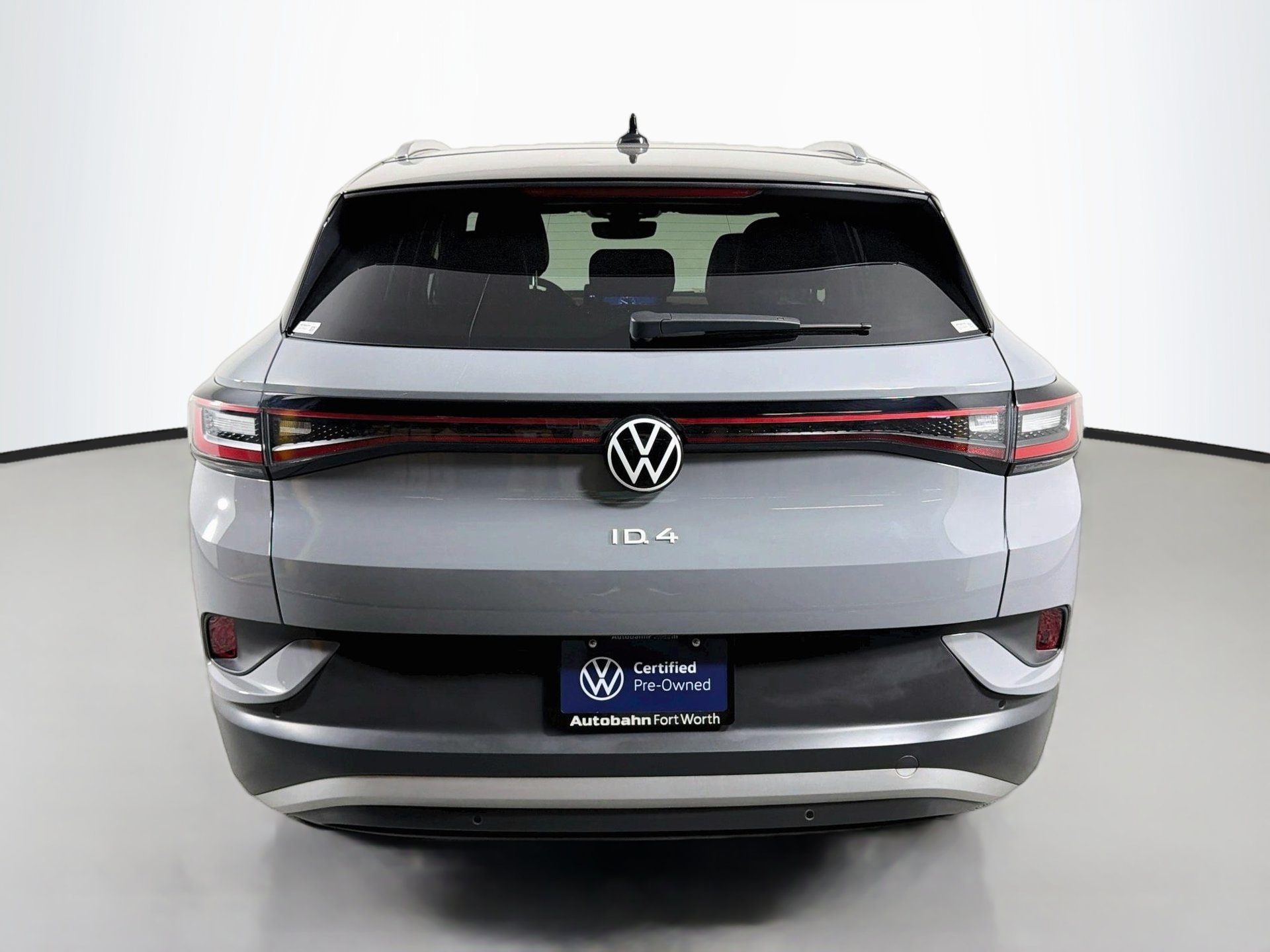 Certified 2021 Volkswagen ID.4 Pro S w/ Gradient Package RWD image 6