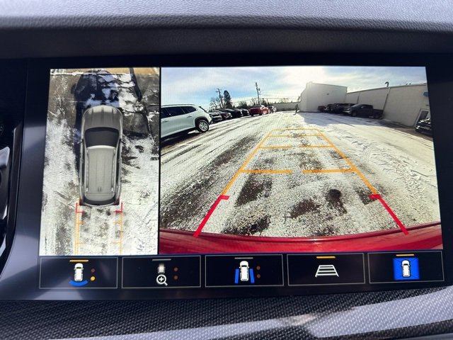 Used 2022 Buick Envision Essence w/ Technology Package II image 22