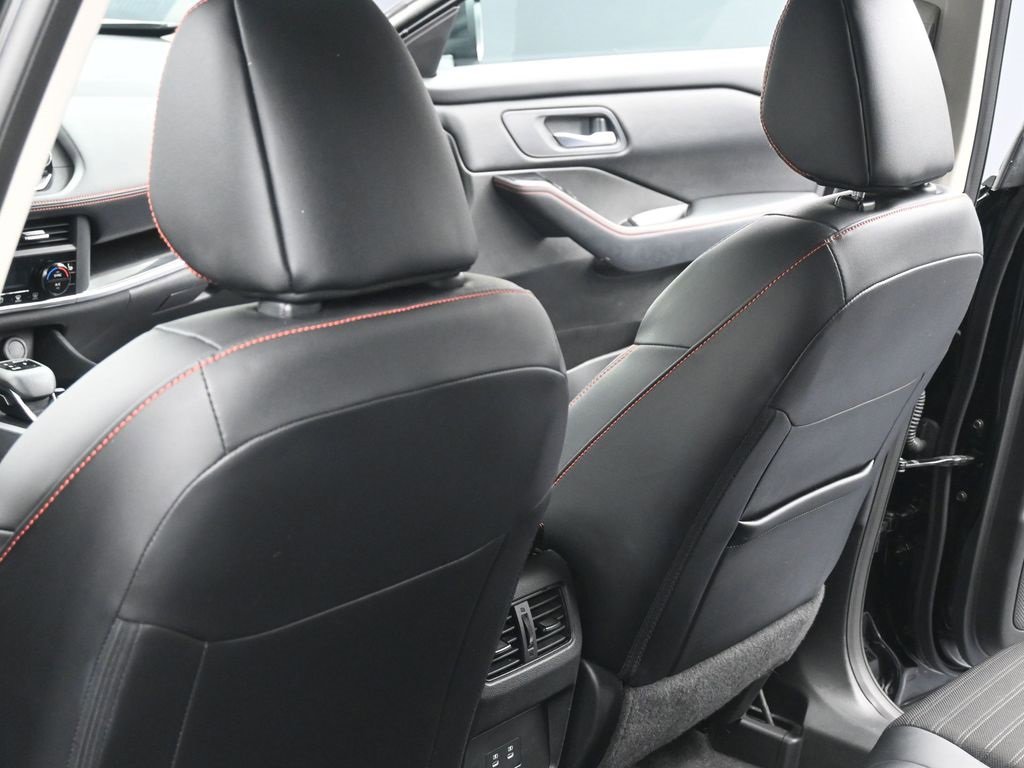 Used 2025 Nissan Rogue SV w/ Rock Creek Premium Package image 21