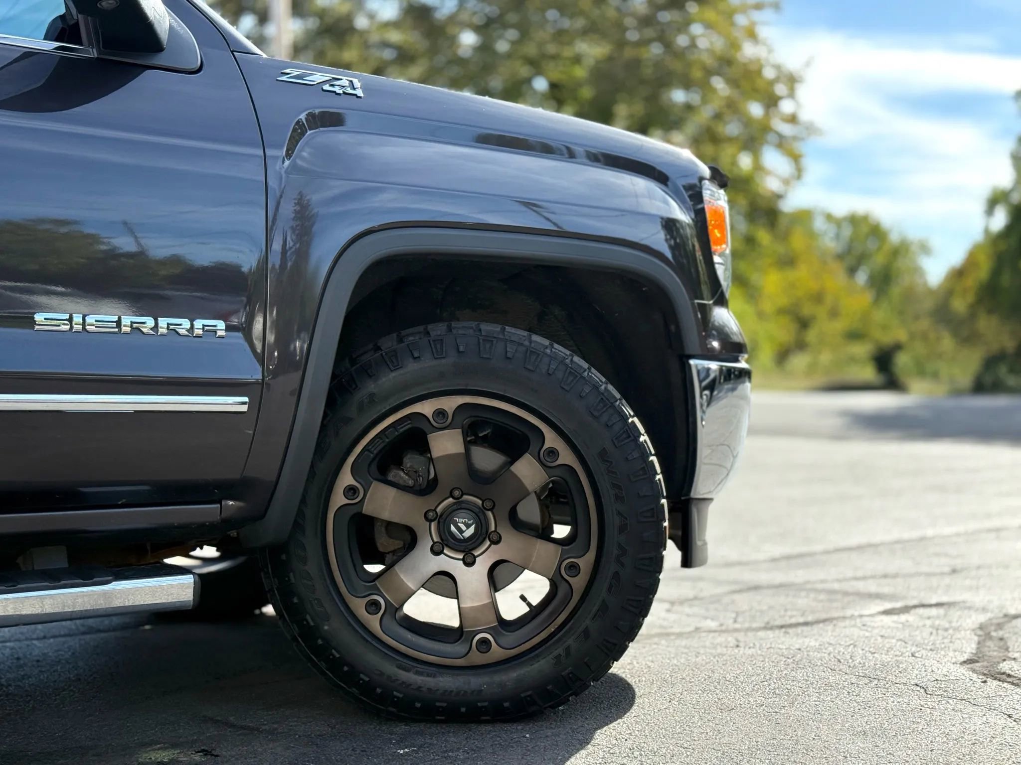 Used 2015 GMC Sierra 1500 SLT AWD/4WD image 43