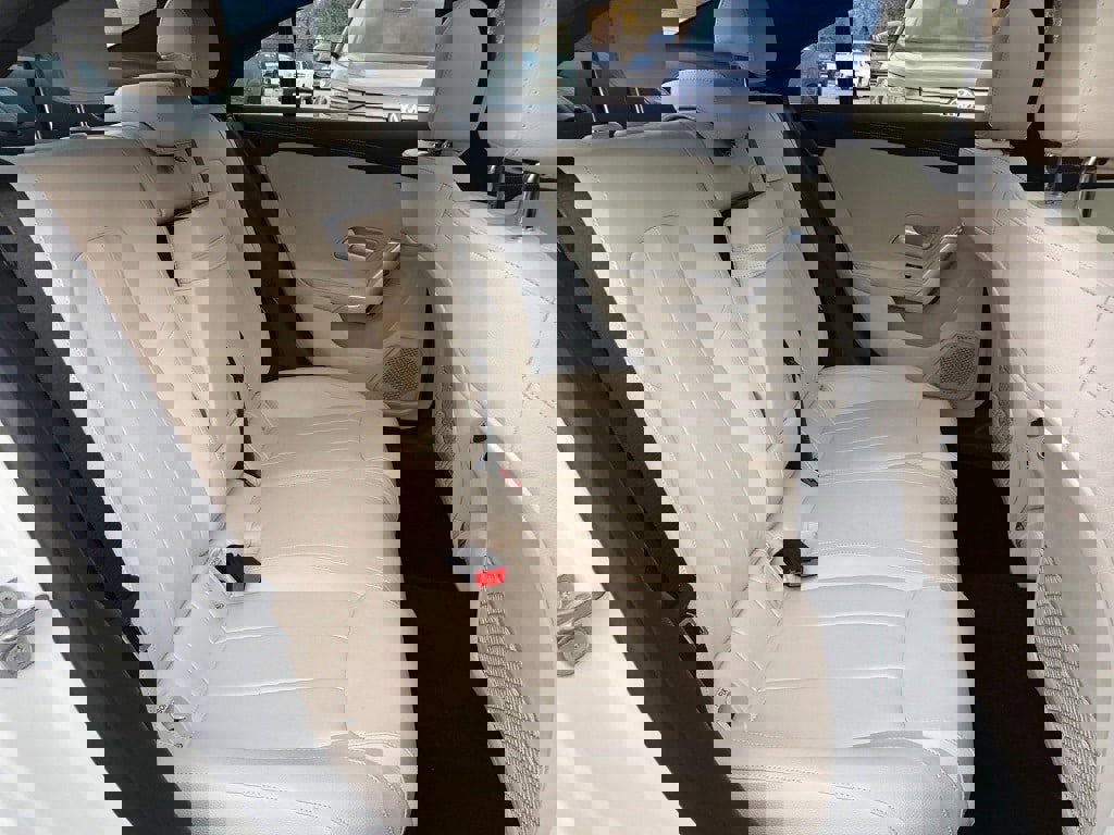 New 2025 Mercedes-Benz CLA 250 4MATIC image 37